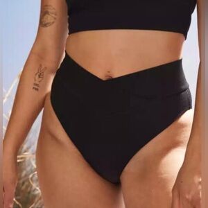 NWT Aerie Ribbed Crossover High Waist High Cut Cheeky Bottom in Black - Size S